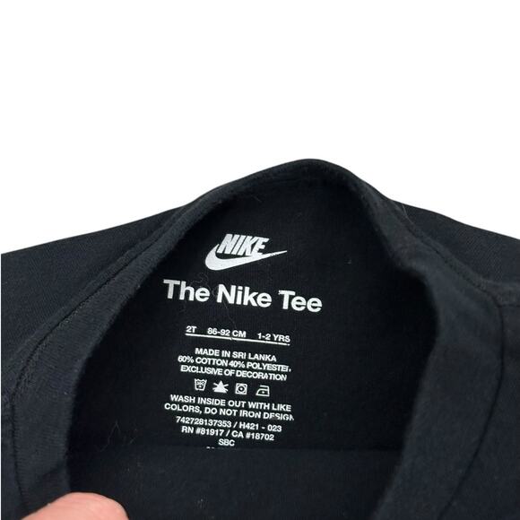 NIKE Boys Logo Tee 2T - Picture 3 of 4